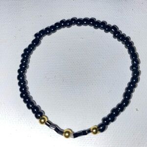 Elegant Black and Gold Beaded Bracelet